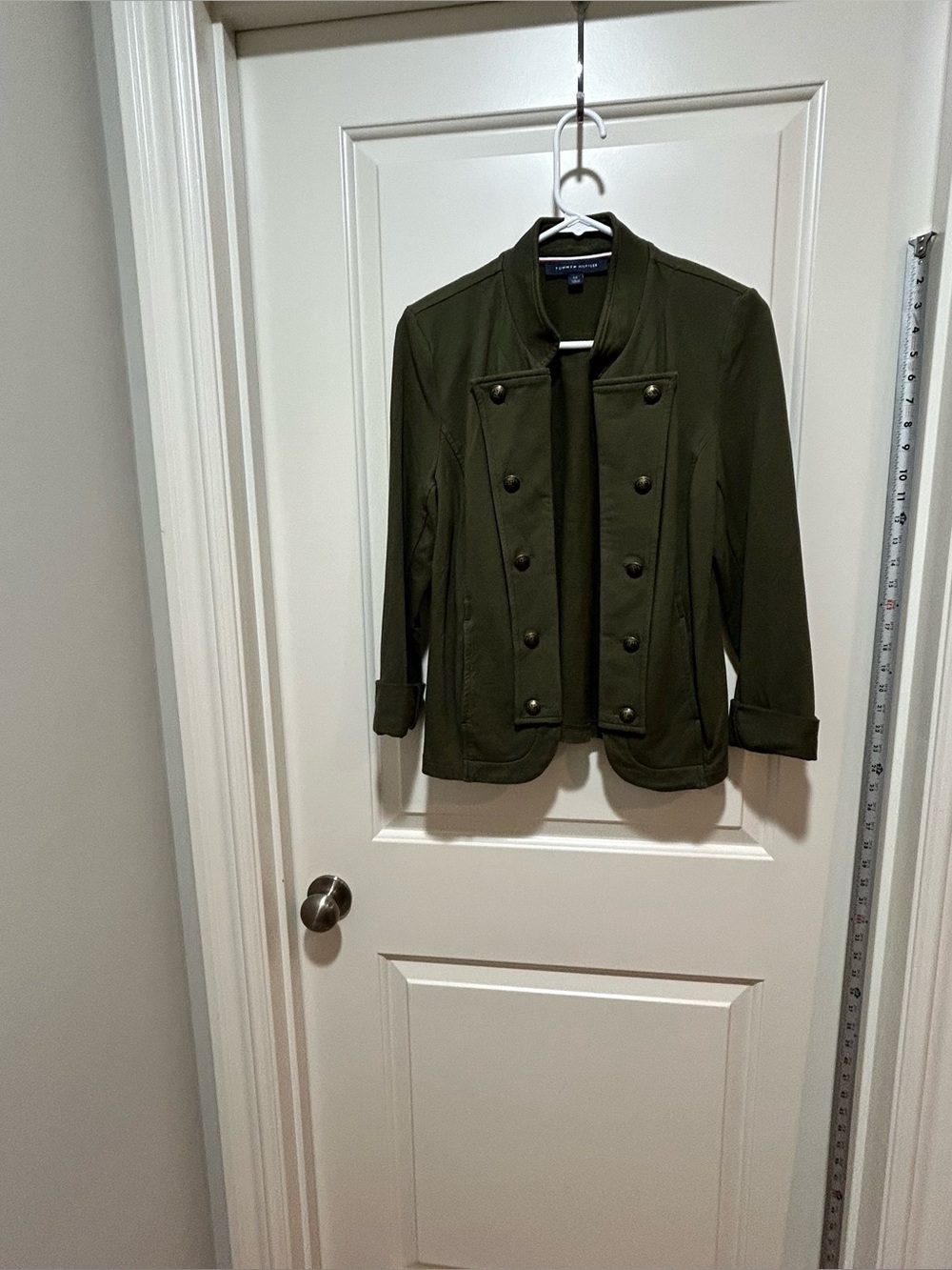 Tommy Hilfiger women’s size S/P Olive Green blazer Jacket. Like New. Hangs open